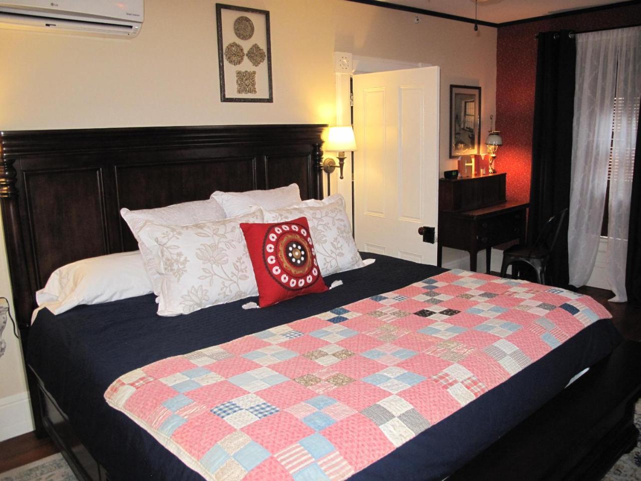 Georges On York B&B Taneytown エクステリア 写真